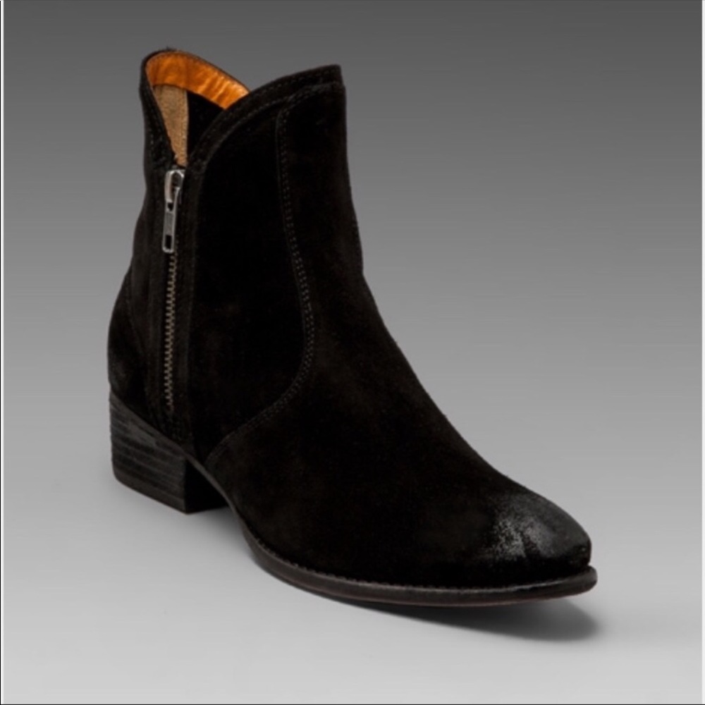 Seychelles suede leather boot. Lucky Penny